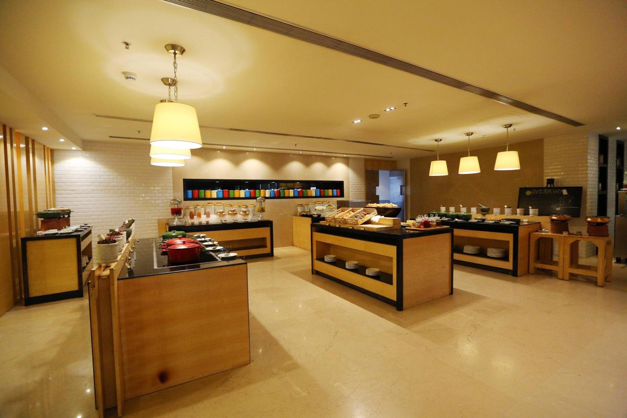 Fairfield By Marriott Bengaluru Rajajinagar Hotel Екстериор снимка